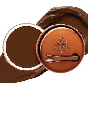 NEW Danessa Myricks Beauty Yummy Skin Blurring Balm Powder for Face 9.5